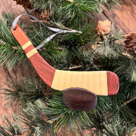 6 NEW! Hockey Stick Double-sided Wood Intarsia Christmas Tree Ornament SET OF 6 - Picture 4 of 5
